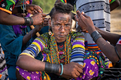 Sahel Sisters A portrait of a Japto - Wodaabe girl © Roberto Pazzi