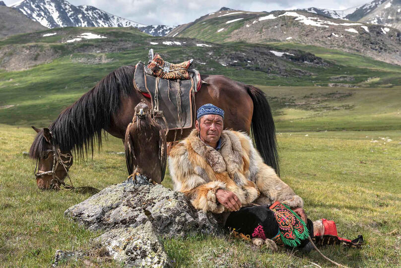 The Rest of the Hunter Portrait of a Kazakh eagle hunter © Roberto Pazzi