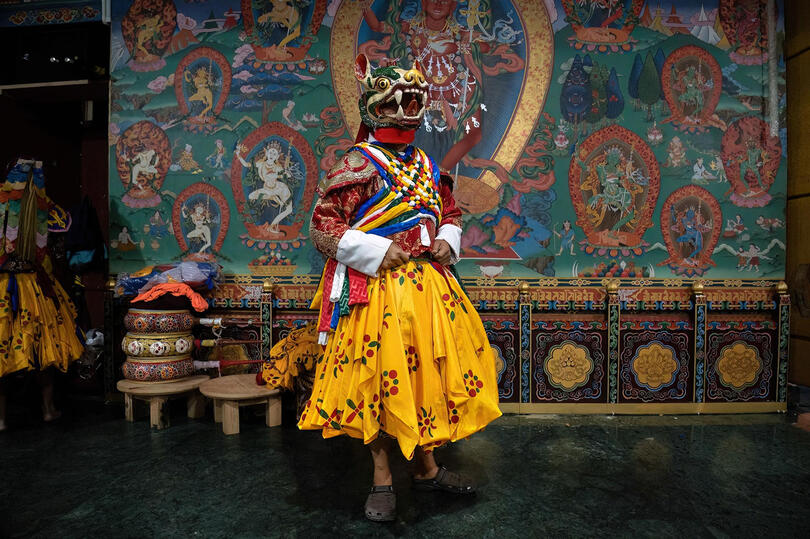 Tshechu Festival Portrait of a perfomer for the Tshechu © Roberto Pazzi