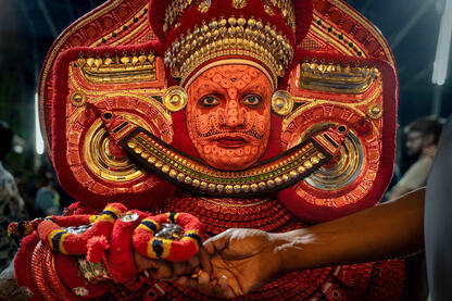 Koladhari Portrait of the Koladhari, the performer for the Theyyam © Roberto Pazzi