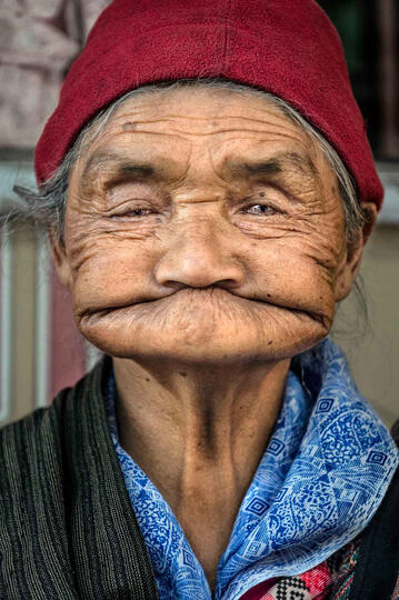 Tender Smile Portrait of an elderly woman © Roberto Pazzi